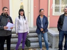 Граждани поискаха от РДНСК проверки на място на пробива до Водната палата