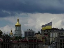 Въздушна тревога е обявена на територията на цяла Украйна