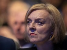 Лиз Тръс подава оставка като премиер на Великобритания