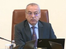 Гълъб Донев: Парламентът показва най-безобразното си лице, там виждаш хора, които не знаят за какво са там