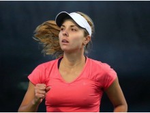 Виктория Томова отпадна във втория кръг на турнира в Руан