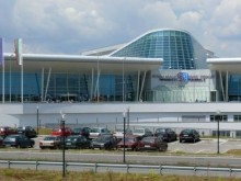 Летище София вече с онлайн резервация за паркиране на автомобилите