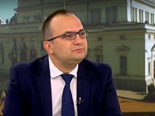 Димитров, ДБ: Не трябва да допуснем България да си удвои дълга за 3 години, както предлага служебното правителство