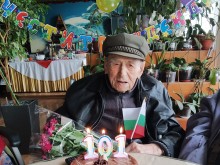 Командир от Втората световна война навърши 101 години
