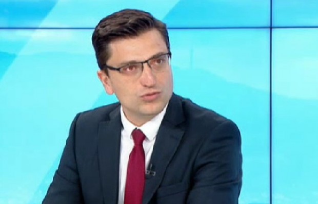 Сабрутев: Наистина ли мислите, че Вежди Рашидов ще ръководи Народното събрание