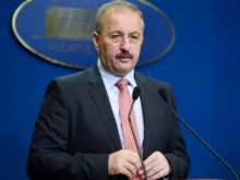 Румънският министър на отбраната подаде оставка заради разногласия с Йоханис