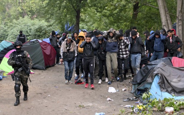Kathimerini: Над Идомени отново надвисва призракът на мигрантския наплив