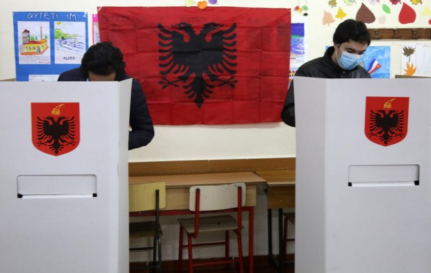 Президентът на Албания насрочи местните избори