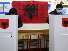 Президентът на Албания насрочи местните избори
