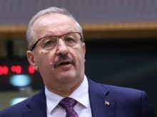 Военният министър на Румъния си подаде оставката заради коментари за Украйна