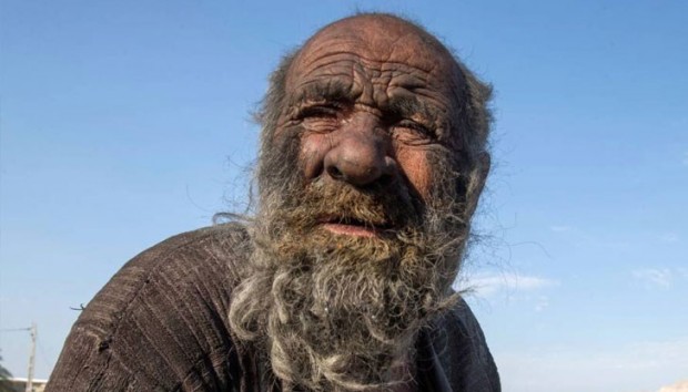 На 94-годишна възраст почина иранецът, известен като най-мръсния човек в