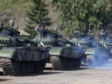 Вучич: Сърбия провежда най-големите в последно време военни учения