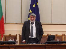 Оправиха микрофоните в НС, за да не се чува тежкото дишане на Рашидов