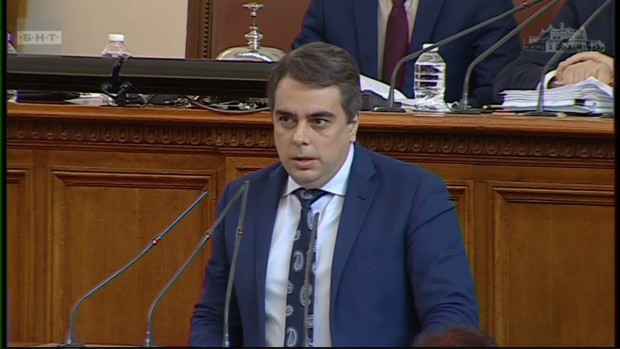 Асен Василев: Всичкият газ е лош, не само руският