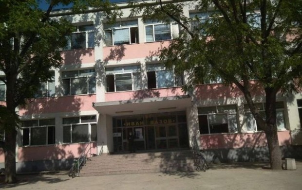 TD Ученици от руската гимназия в Пловдив се оплакаха че учители
