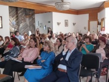 Обсъждат се нови модели за обучение по български език в неделните училища