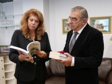 Вицепрезидентът беше среща с българската общност в Загреб