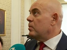 Гешев: Националната следствена служба разследва кабинета "Петков"