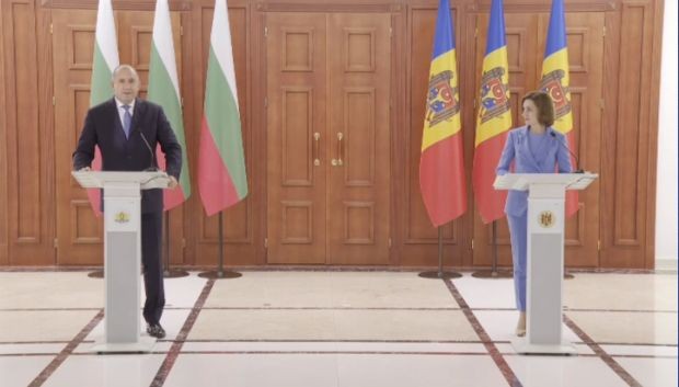 Румен Радев в Молдова: Подписахме споразумение за транспорт на природен газ
