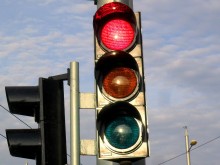 Авариен ремонт на светофар на оживено кръстовище в Пловдив