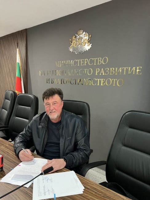 Подписано е споразумение за рехабилитация на пътя Провадия-Дългопол-Тутраканци-Бозвелийско