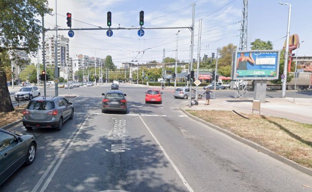 Правят ленти за десни завои на няколко невралгични кръстовища в Пловдив