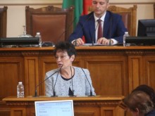 Анастасова към Демерджиев: Каквито и акции да сте направили срещу купуването на гласове - резултати няма