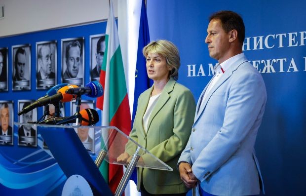 Министерството на младежта и спорта спазва законите на Република България