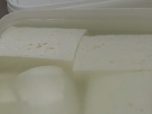 От производителя до магазина – рекордно поскъпване на млечните продукти само за година