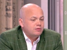 Александър Симов: Два дни беше забавно да гледаш как ГЕРБ биват гърчени