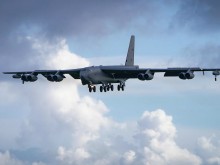 САЩ строят база за B-52 в Австралия