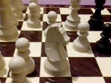 Официално: Дин Линжън ще бъде съперник на Ян Непомнящи в мача за световната титла по шахмат