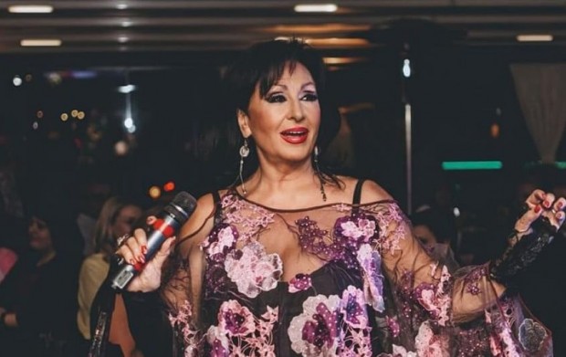 Неостаряващата звезда на българската попмузика Йорданка Христова е родена на