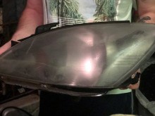 Защо фаровете на колите масово помътняват