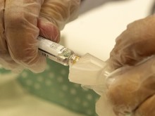 Лекари сигнализират за недостиг на противогрипни ваксини