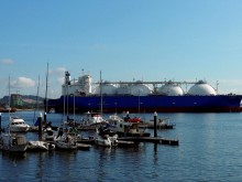 Катар заплаши да спре газа на ЕС, ако въведе таван върху руското "синьо гориво"