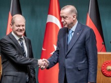 Ердоган и Шолц са обсъдили ситуацията в Украйна