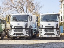 С два нови специализирани автомобили за сметоизвозване на зелени и биоразградими отпадъци разполагат в община Мездра
