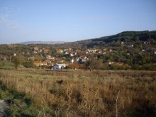 Спешно ремонтират махленски пътища в най-малката община в България
