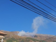 Пожарът в Стара планина над Карлово е в близост до ловна хижа