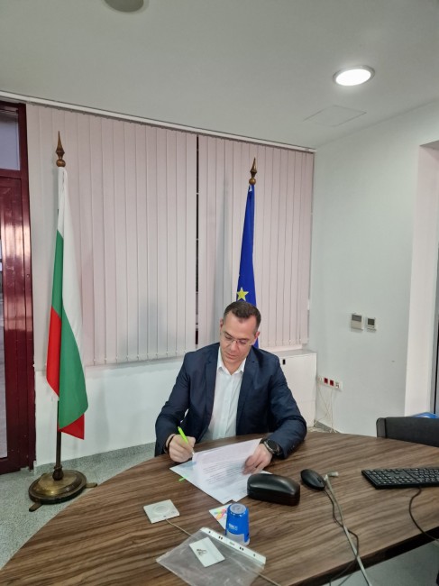 Подписано е споразумение с МРРБ за изграждане на канализация в квартал "Рилци" в Добрич