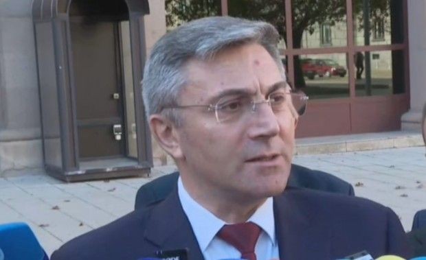 Мустафа Карадайъ лидер на ДПС отговори на Нинова в НС