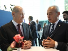 Премиерът Гълъб Донев се срещна с федералния канцлер на Германия Олаф Шолц