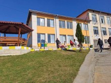 "Зелена класна стая на открито" изградиха в училището в доспатското село Късак