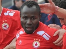 Коко Динев станал баща на култов футболист