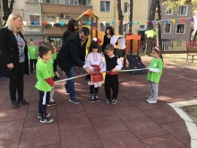 Нова площадка за игра радва хлапетата от пловдивска детска градина