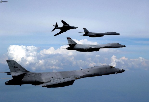 Военни от САЩ и Япония проведоха учения с американски бомбардировачи B-1B