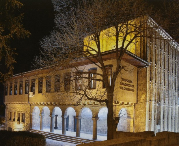 Ремонтират филиала на търновската библиотека в кв. "Бузлуджа"