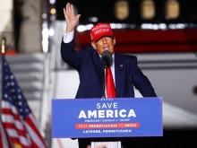 Тръмп сондира републиканците за импийчмънт на Байдън