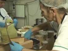 Над 50 хил. са хората, които имат нужда от "топъл обяд", осигурен от държавата